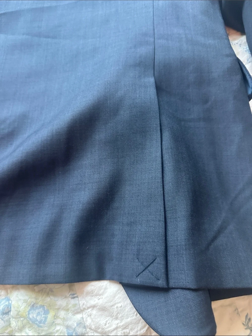 Calvin Klein Men's Navy Two-Button Sport Coat 100% Wool  Slim Fit